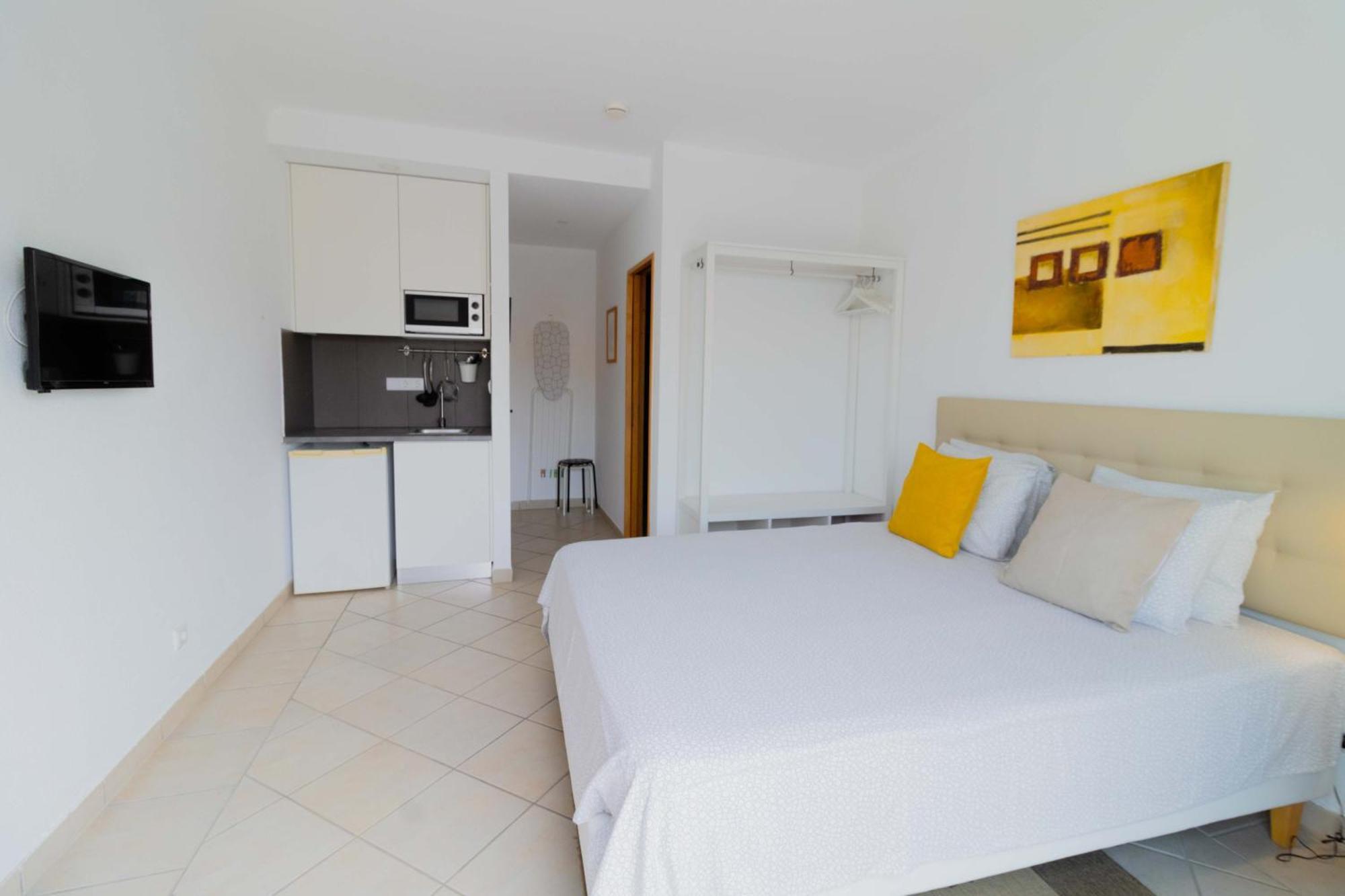 Casas Novas Guesthouse - Adults Only Lagos Bagian luar foto